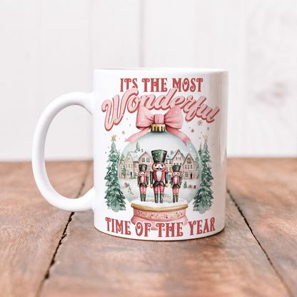 Hvitt julekrus med rosa Wonderful Time of the Year motiv